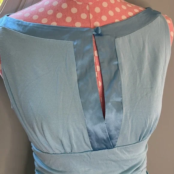 Bebe Ruched Tank Top Size M - Picture 2 of 8